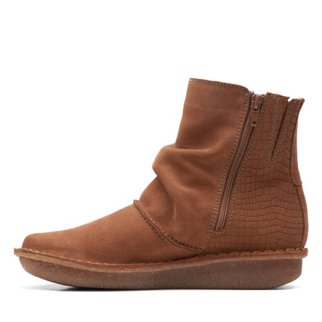 Női Clarks Funny Oak Bokacsizma Sötétbarna | CLK843NMT